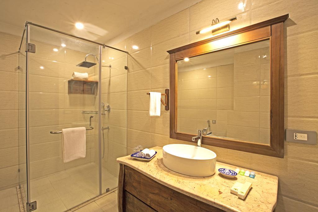 Regenta Resort Vanya Mahal Ranthambore Савай-Мадхопур Экстерьер фото