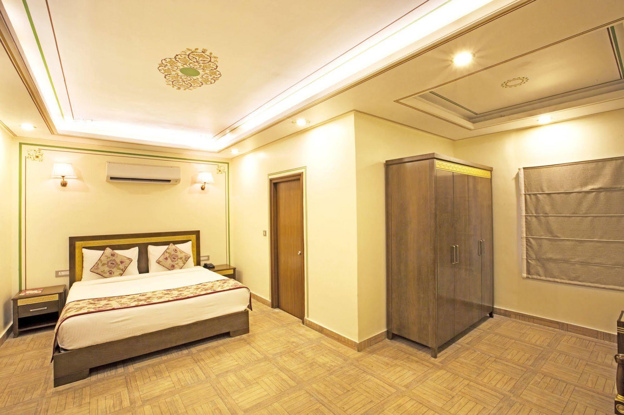 Regenta Resort Vanya Mahal Ranthambore Савай-Мадхопур Экстерьер фото