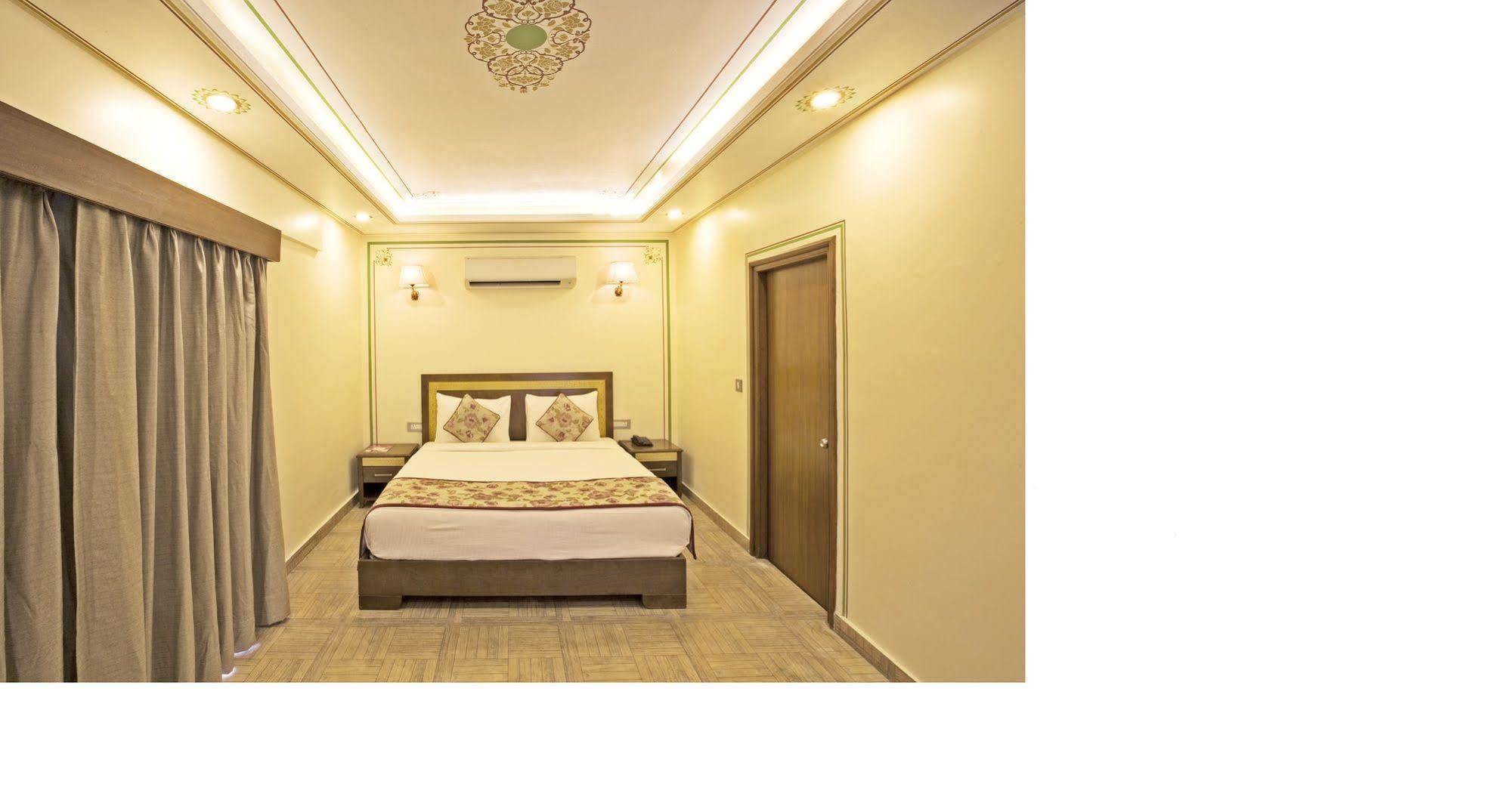 Regenta Resort Vanya Mahal Ranthambore Савай-Мадхопур Экстерьер фото
